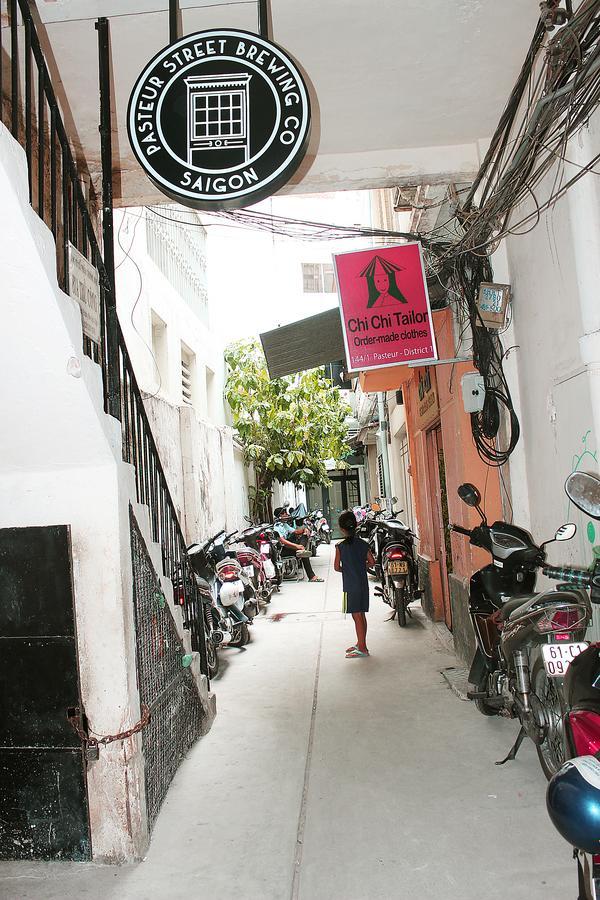 Sgn Living Bed & Breakfast Ho Chi Minh City Exterior photo
