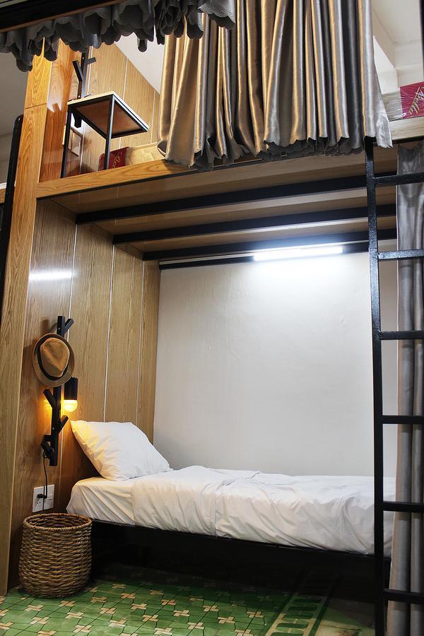 Sgn Living Bed & Breakfast Ho Chi Minh City Exterior photo