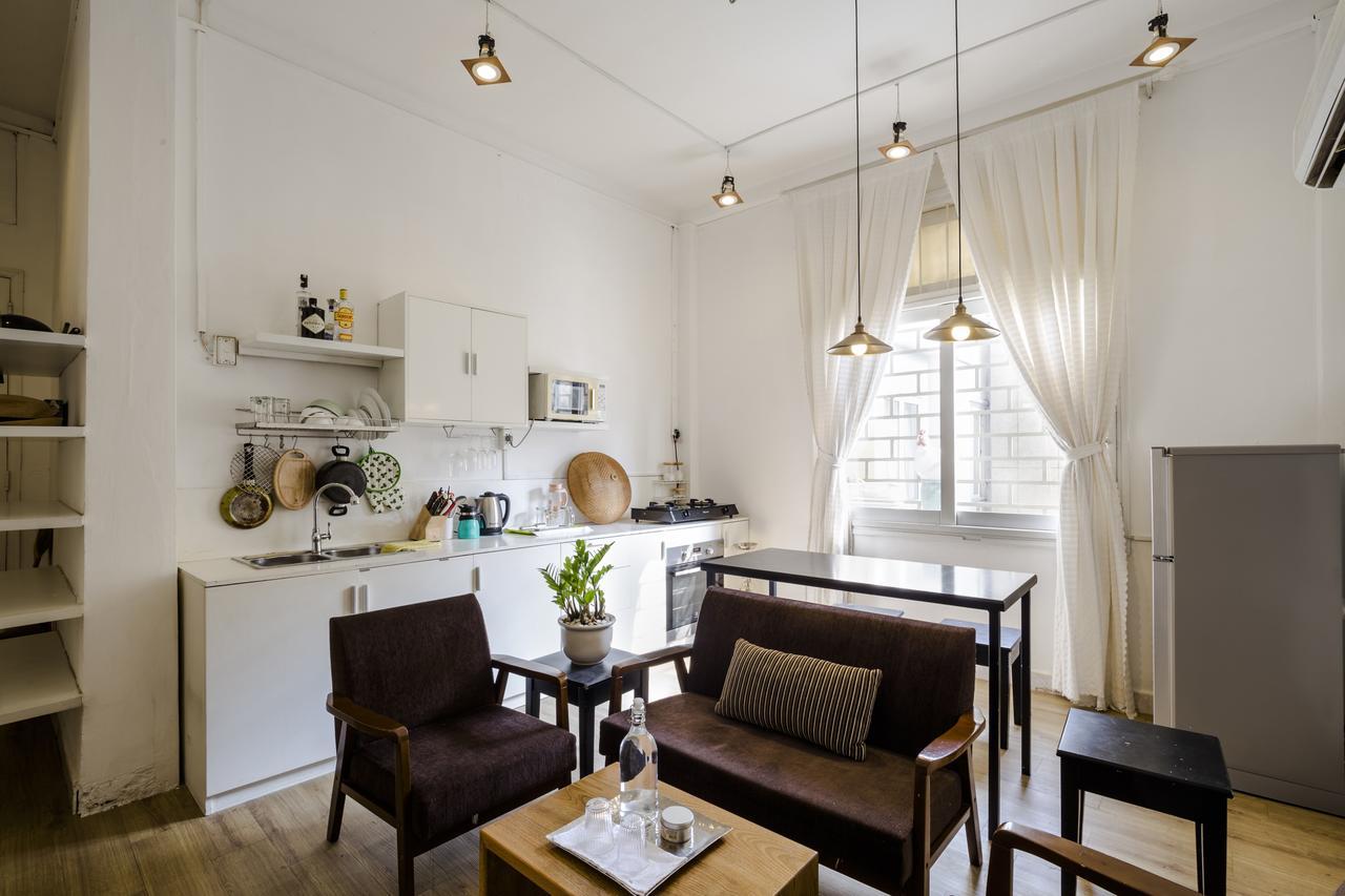 Sgn Living Bed & Breakfast Ho Chi Minh City Exterior photo